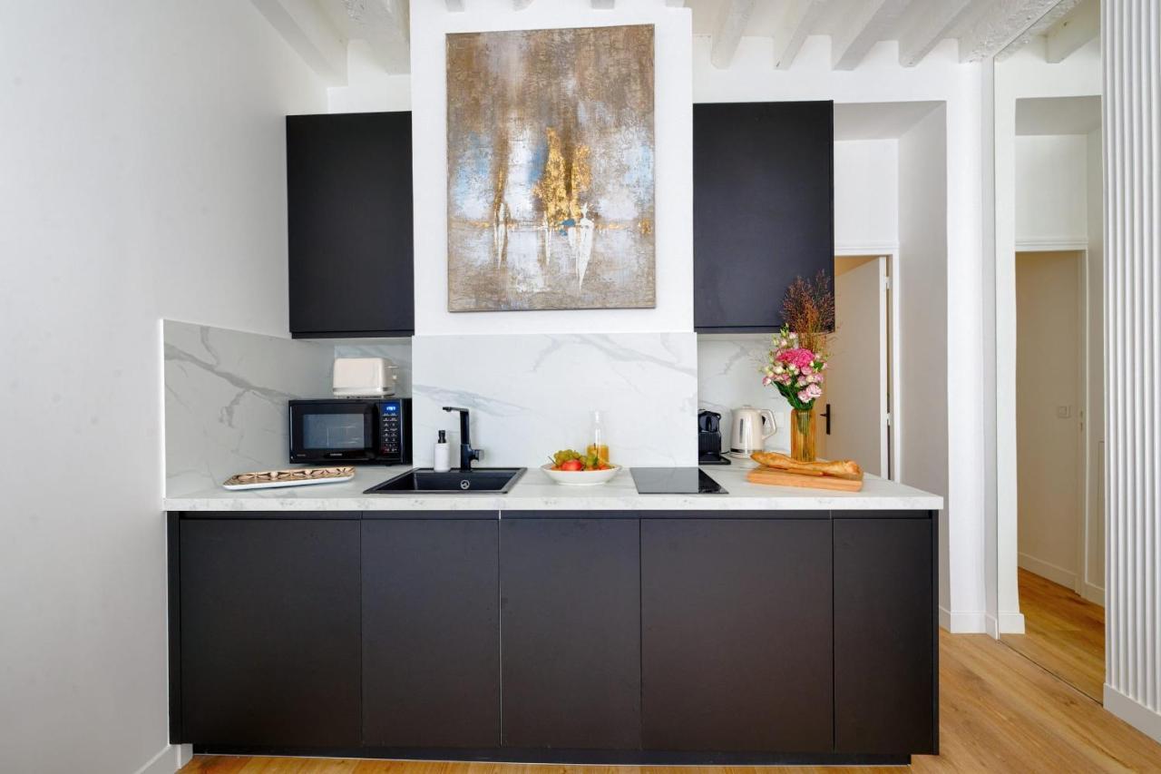Appartement Design Ile St Louis - Welkeys パリ エクステリア 写真